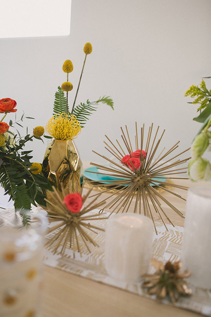 Gold table decor