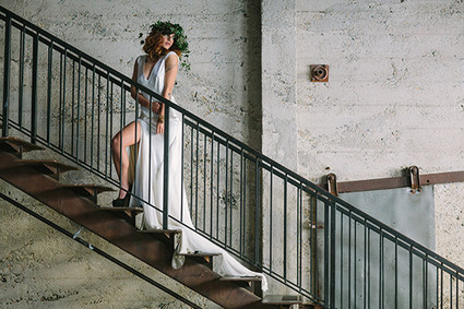 Emerald and gold bridal inspiration