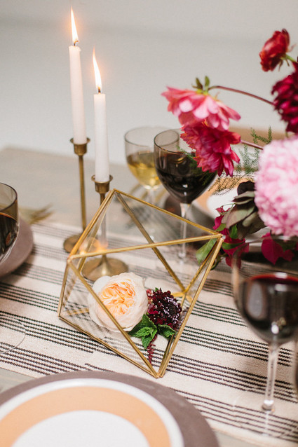 Gold table decor