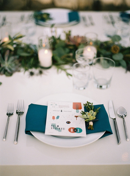 Blue and red place setting
