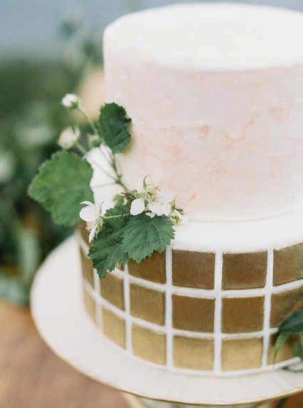 Modern gold wedding cake