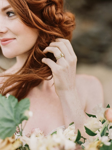 Relaxed bridal hair