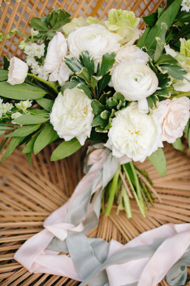 White bouquet