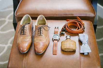 Groom's accessories