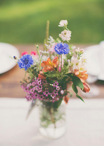 Backyard Utah Wedding Florals