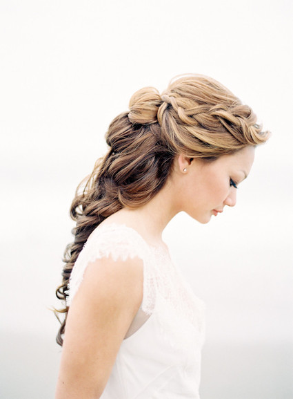 Loose braid bridal hairstyle