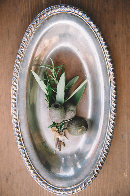 Rustic boutonniere