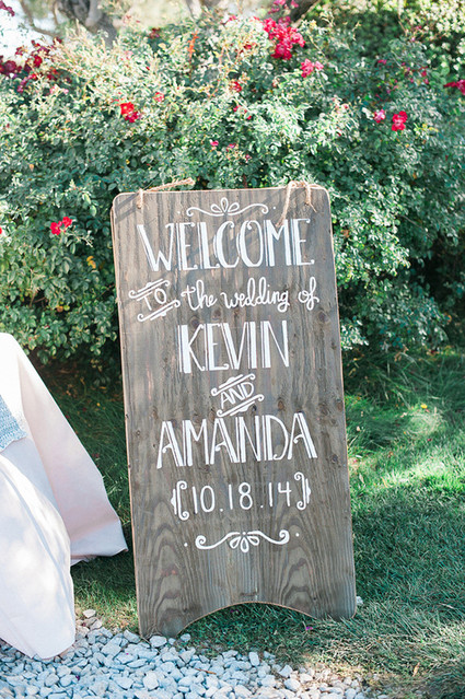 Wooden welcome sign