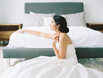 Bride portrait in bedroom Inspiration