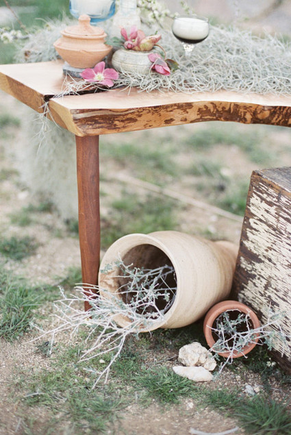 Desert vases and table