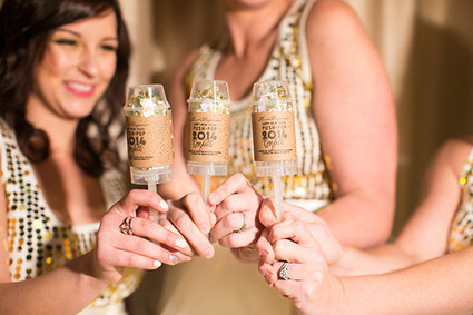 New Years gold confetti poppers