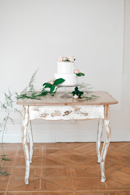 White wedding cake