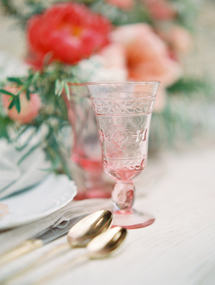 Pink and gold tablescape