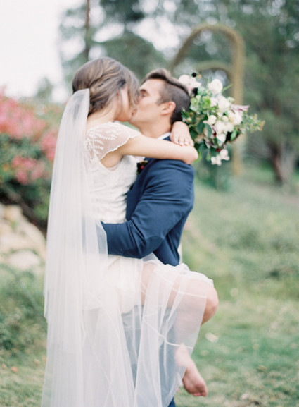 Intimate blue & metallic wedding inspiration