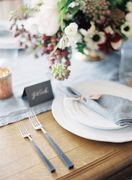 Intimate blue & metallic wedding inspiration