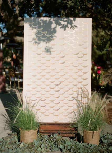 Gold escort card station