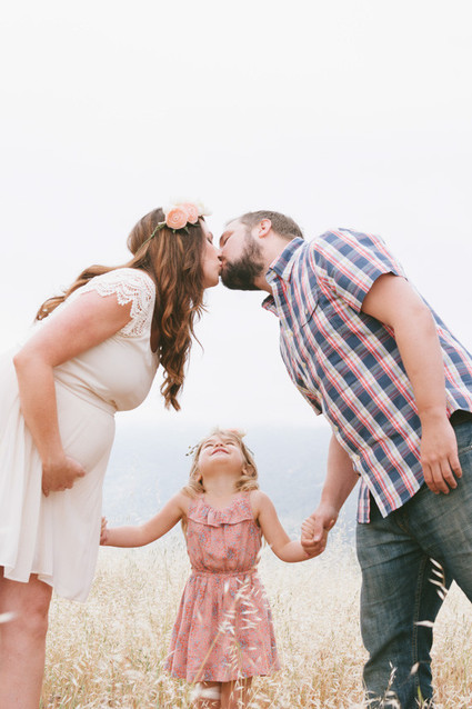 Sacramento maternity photos by Lee Brown Inspiration