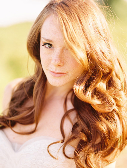 Curled hairstyle
