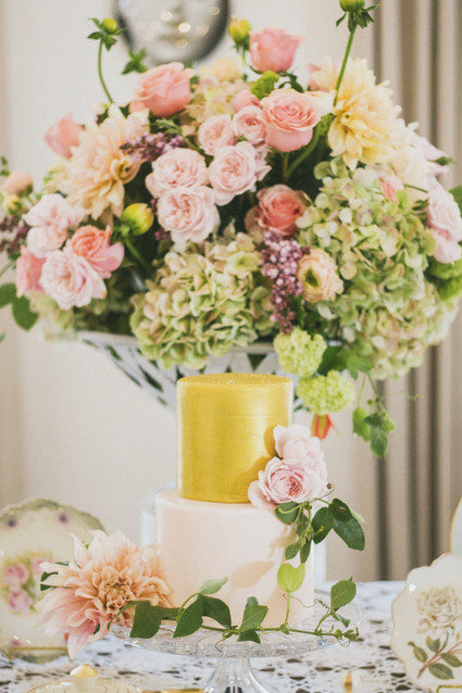 Gold and pink cake