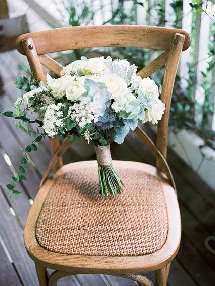 White bride bouquet