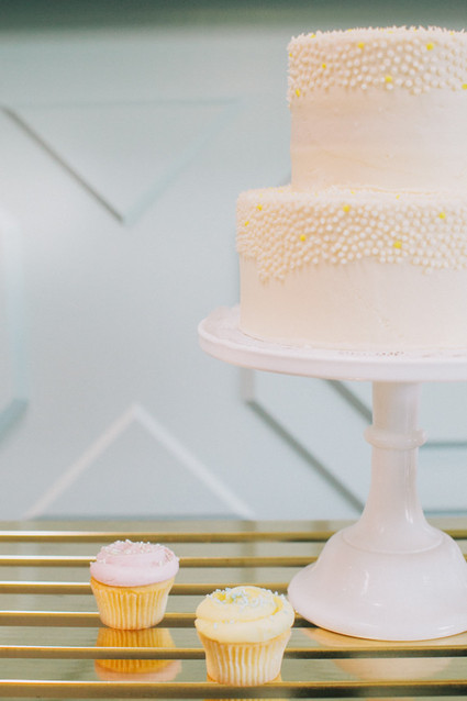 Mini cupcakes with white cake