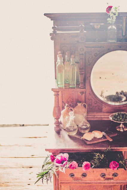 Rustic wedding decor