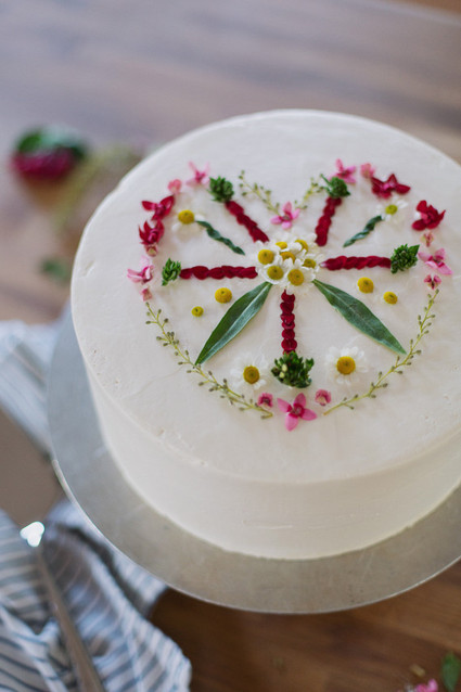 Valentine's Day flower cake