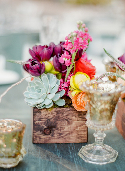 Colorful wedding florals