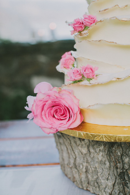 Rustic floral wedding cake