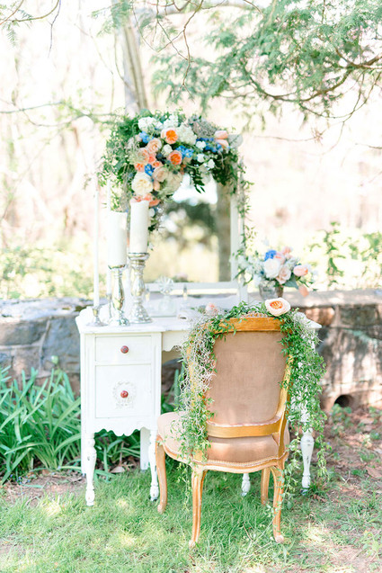 Vintage vanity