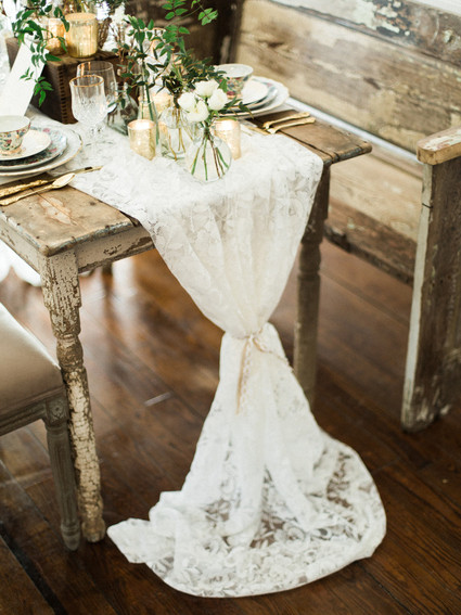 Rustic fall table runner Inspiration
