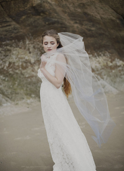 Elizabeth Dye wedding dress