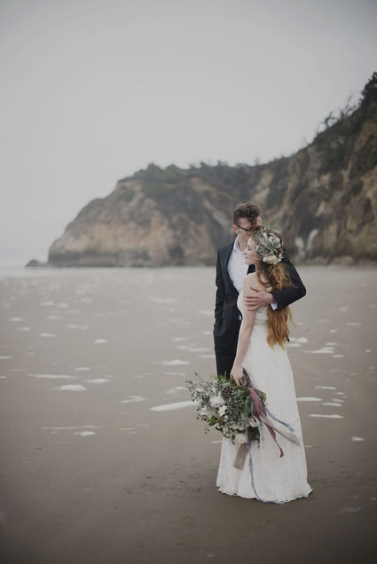 Oregon beach wedding