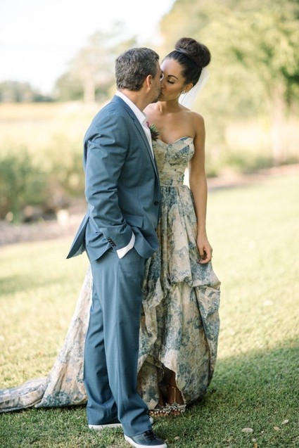 Yolan Chris wedding dress