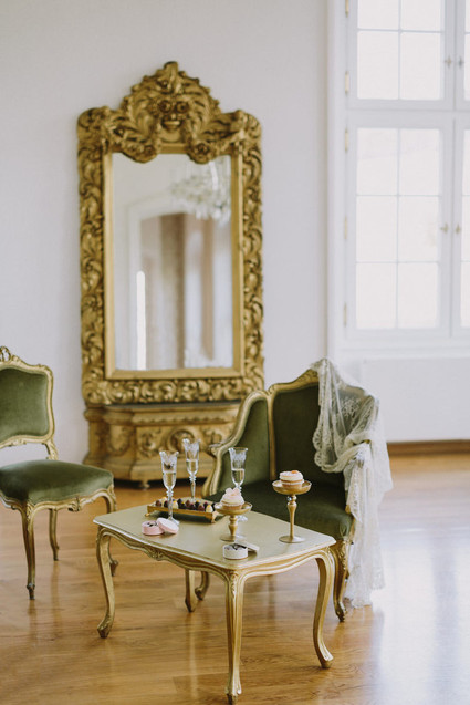 Lounge area
