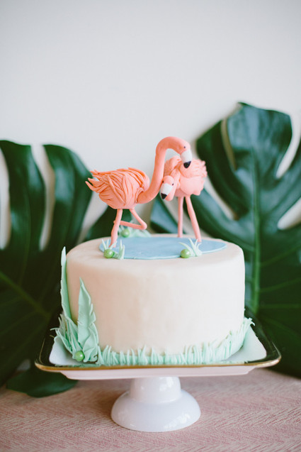 Flamingo cake topper