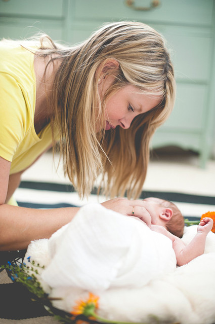 newborn photos by Jara Hill Inspiration