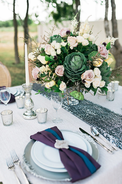 Outdoor glitzy Texas wedding inspiration