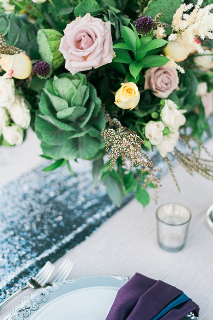 Outdoor glitzy Texas wedding inspiration