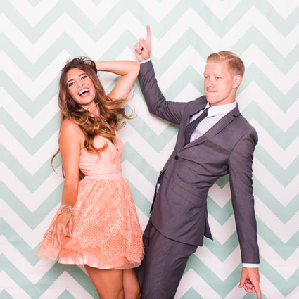 Photo booth family photos by Acqua Photo Inspiration