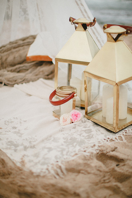 Gold lanterns