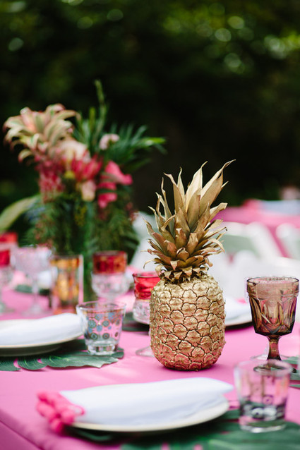Pineapple decor