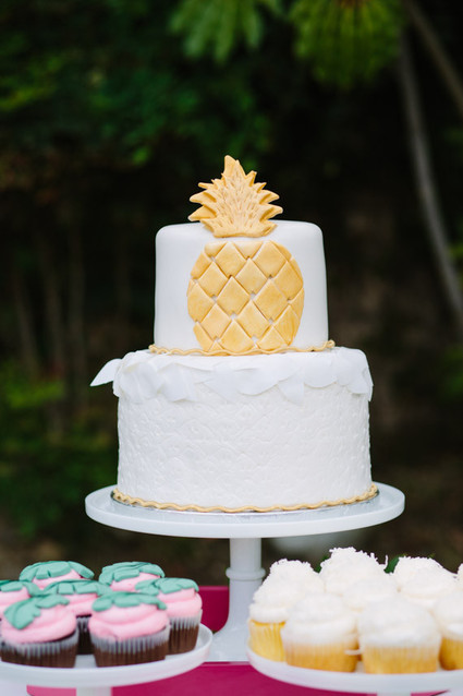 Pineapple cake
