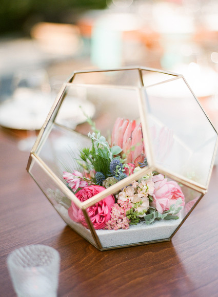 Modern wedding centerpiece