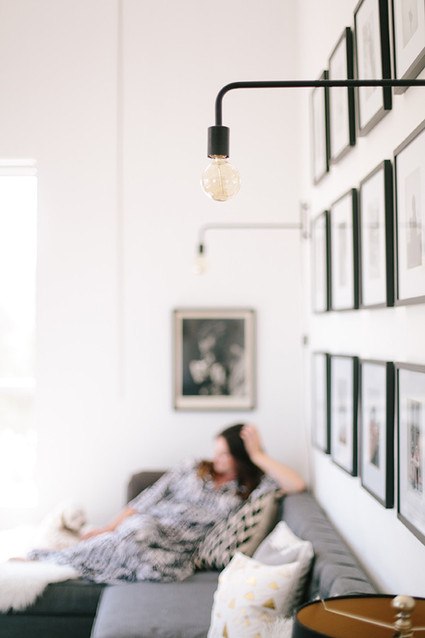 glamorous maternity photos of Catherine