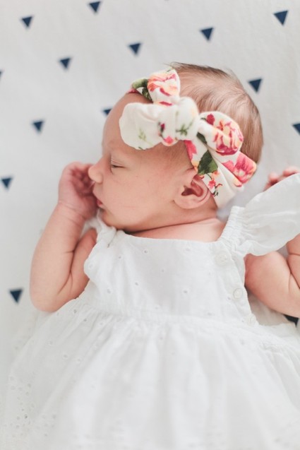 newborn photos by Kelly Christine