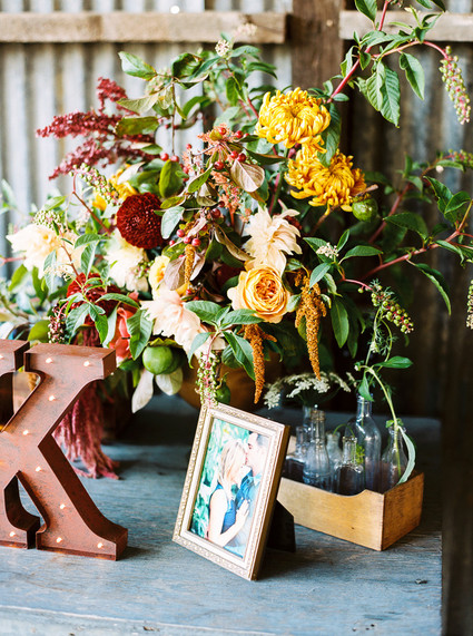 Fall wedding florals
