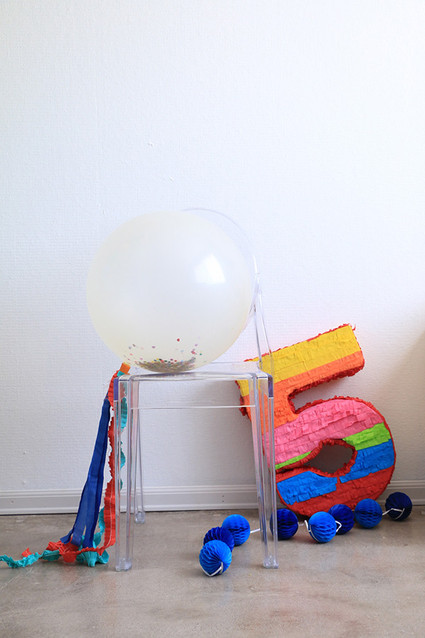 bright number 5 piñata