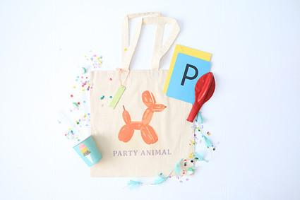 balloon animal tote favors