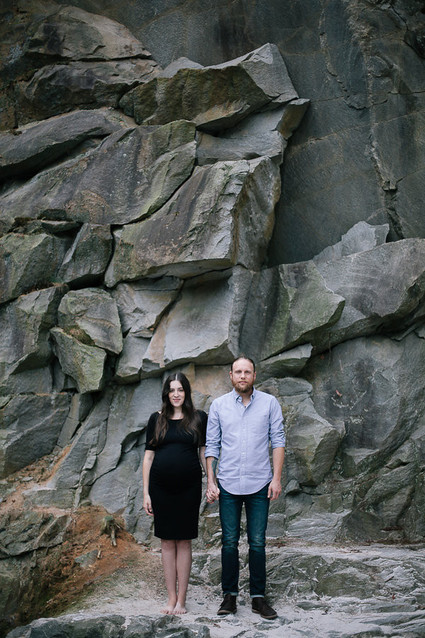 rock quarry maternity photos